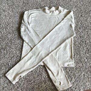 Old Navy Cream Long Sleeve Top
